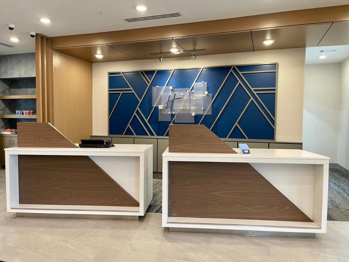 Holiday Inn Express & Suites - Ft. Smith - Airport By Ihg Fort Smith Εξωτερικό φωτογραφία
