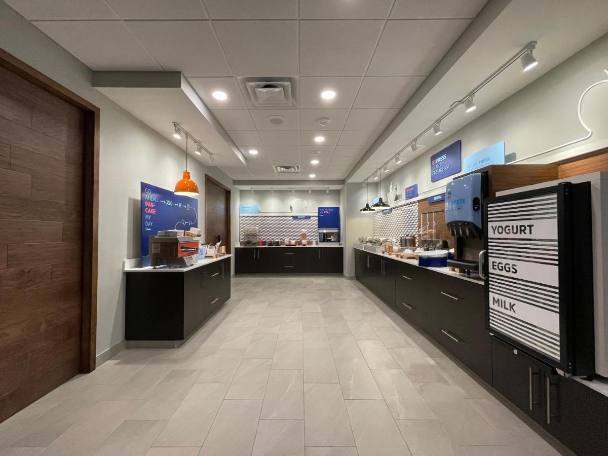 Holiday Inn Express & Suites - Ft. Smith - Airport By Ihg Fort Smith Εξωτερικό φωτογραφία