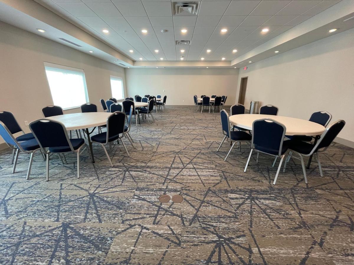 Holiday Inn Express & Suites - Ft. Smith - Airport By Ihg Fort Smith Εξωτερικό φωτογραφία