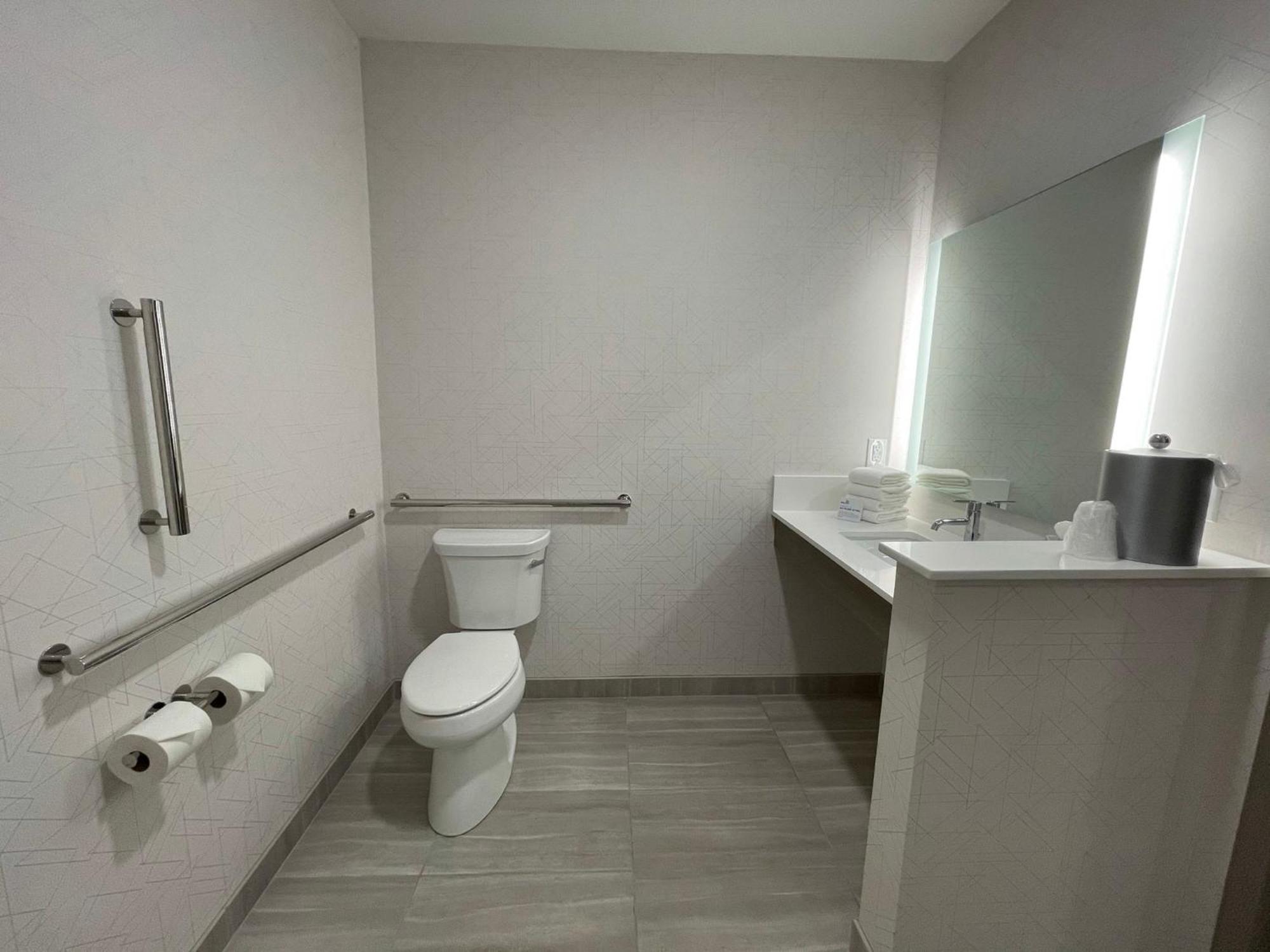 Holiday Inn Express & Suites - Ft. Smith - Airport By Ihg Fort Smith Εξωτερικό φωτογραφία